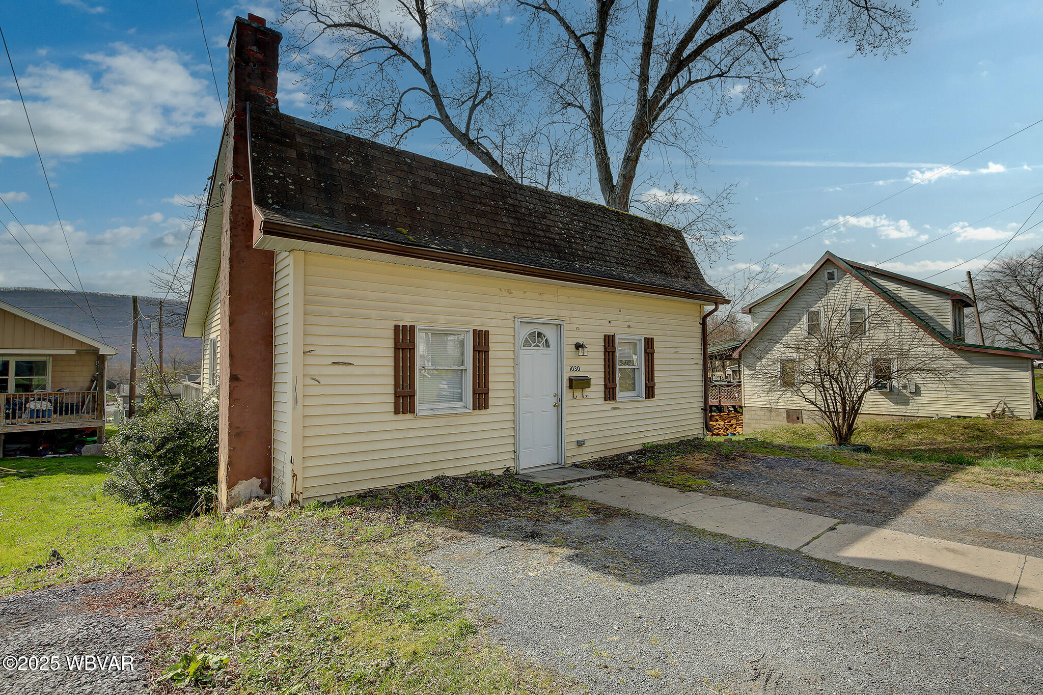 Lock Haven, Pennsylvania 17745, United States, 3 Bedrooms Bedrooms, ,1 BathroomBathrooms,Residential,Contingent,104444