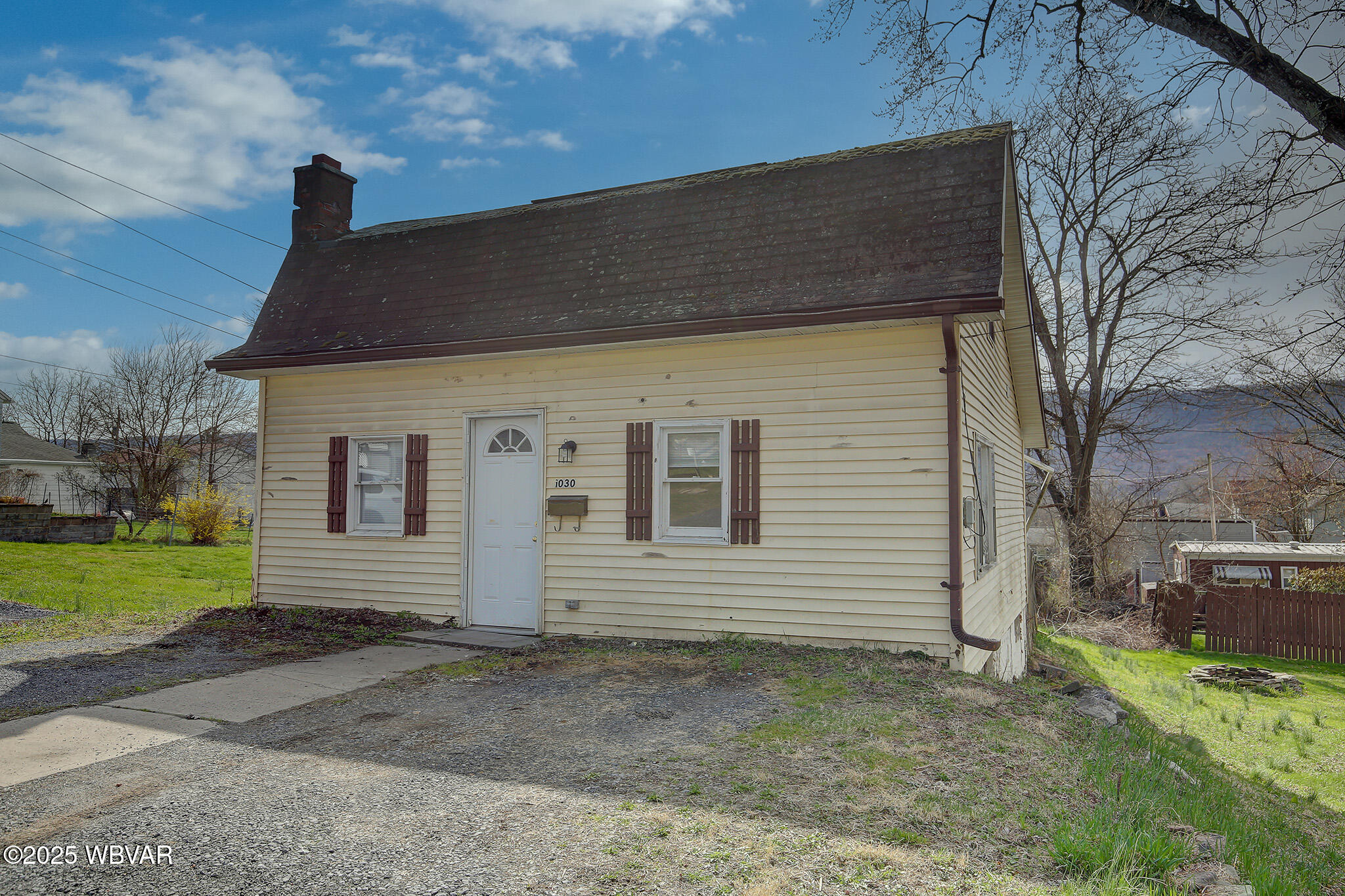 Lock Haven, Pennsylvania 17745, United States, 3 Bedrooms Bedrooms, ,1 BathroomBathrooms,Residential,Contingent,104444