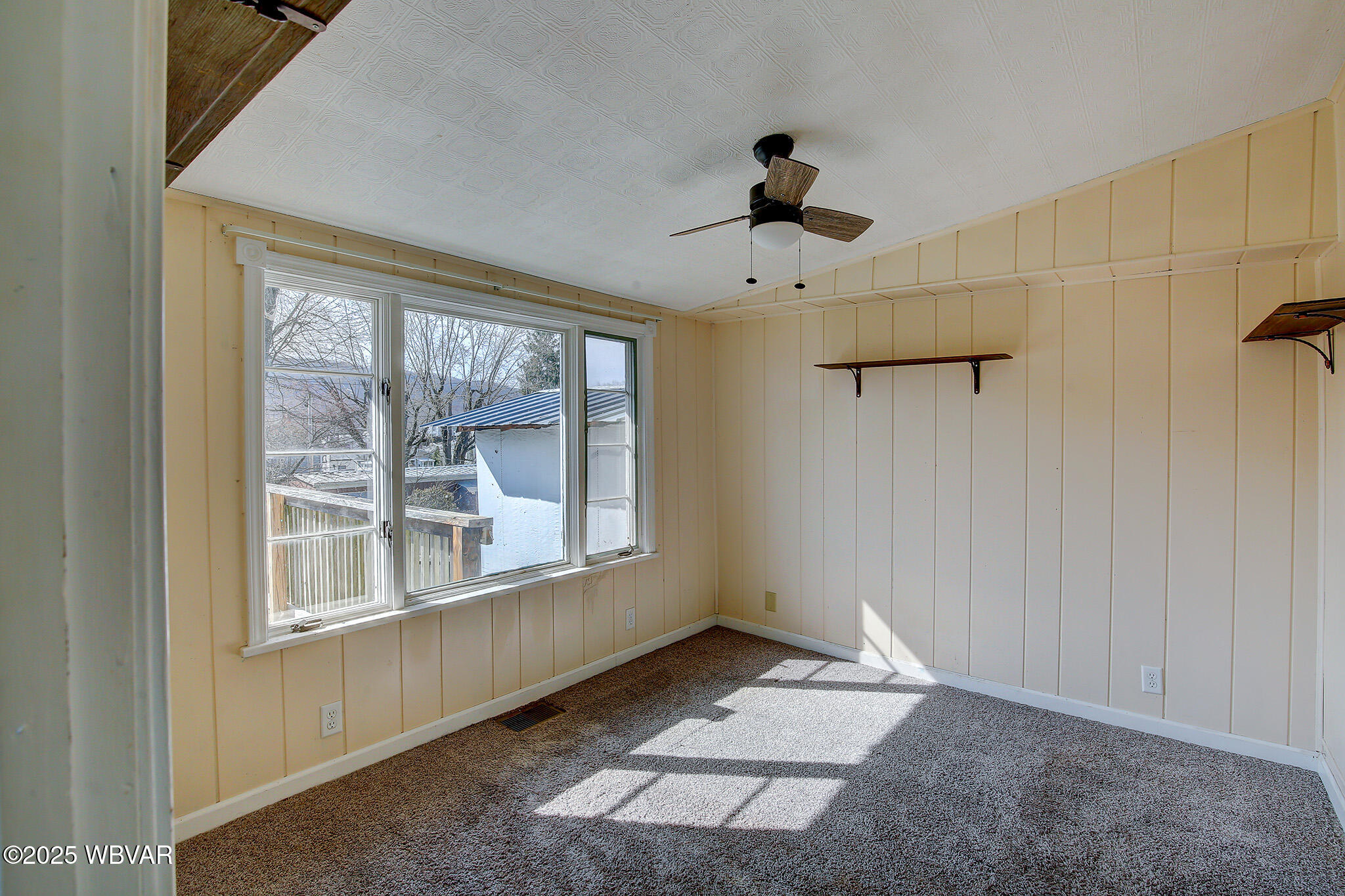 Lock Haven, Pennsylvania 17745, United States, 3 Bedrooms Bedrooms, ,1 BathroomBathrooms,Residential,Contingent,104444