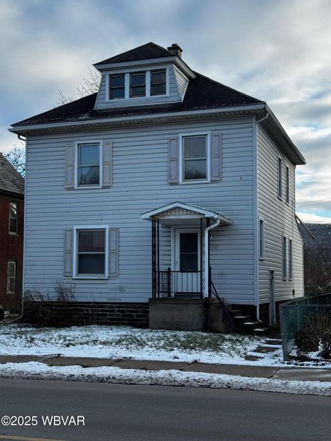 Homes for Sale in Bloomsburg PA 17 2227 W FOURTH STREET Williamsport PA 17701