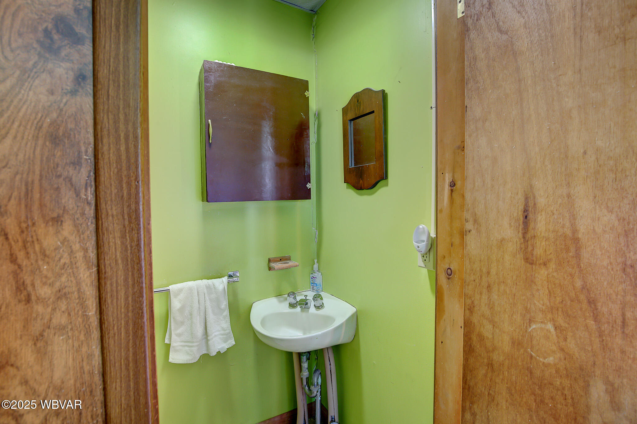 Linden, Pennsylvania 17744, United States, 3 Bedrooms Bedrooms, ,2 BathroomsBathrooms,Residential,Active,146532