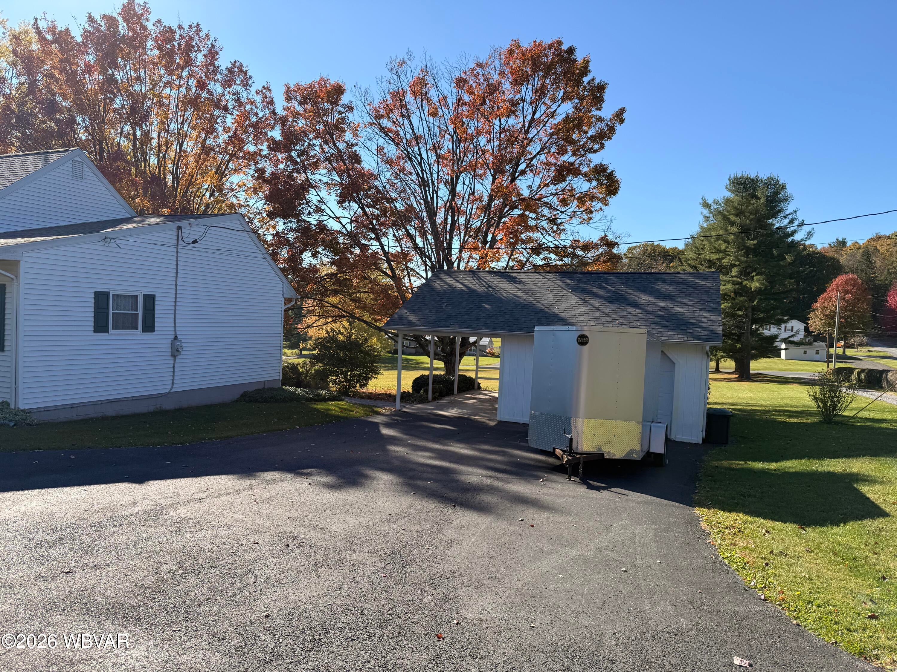 60 e wilcox road