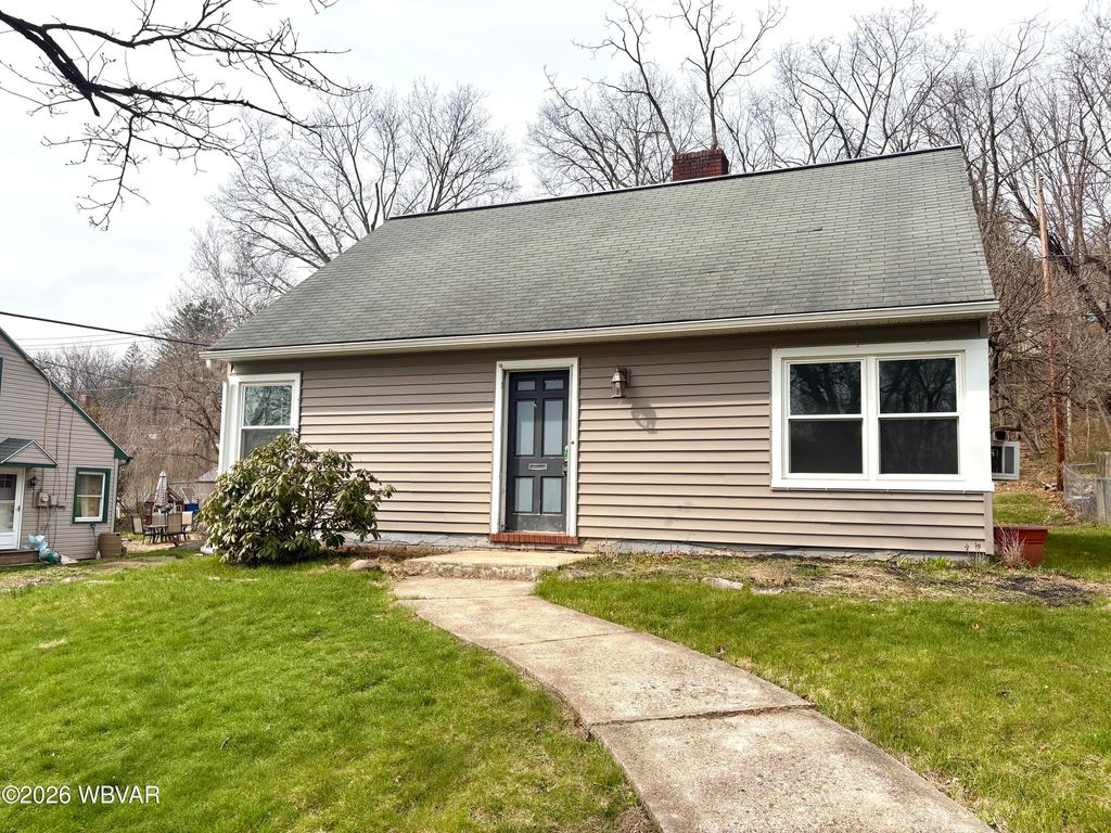 Photo of 41 CHARLOTTE STREET, Williamsport, PA 17701 (MLS # WB-103533)