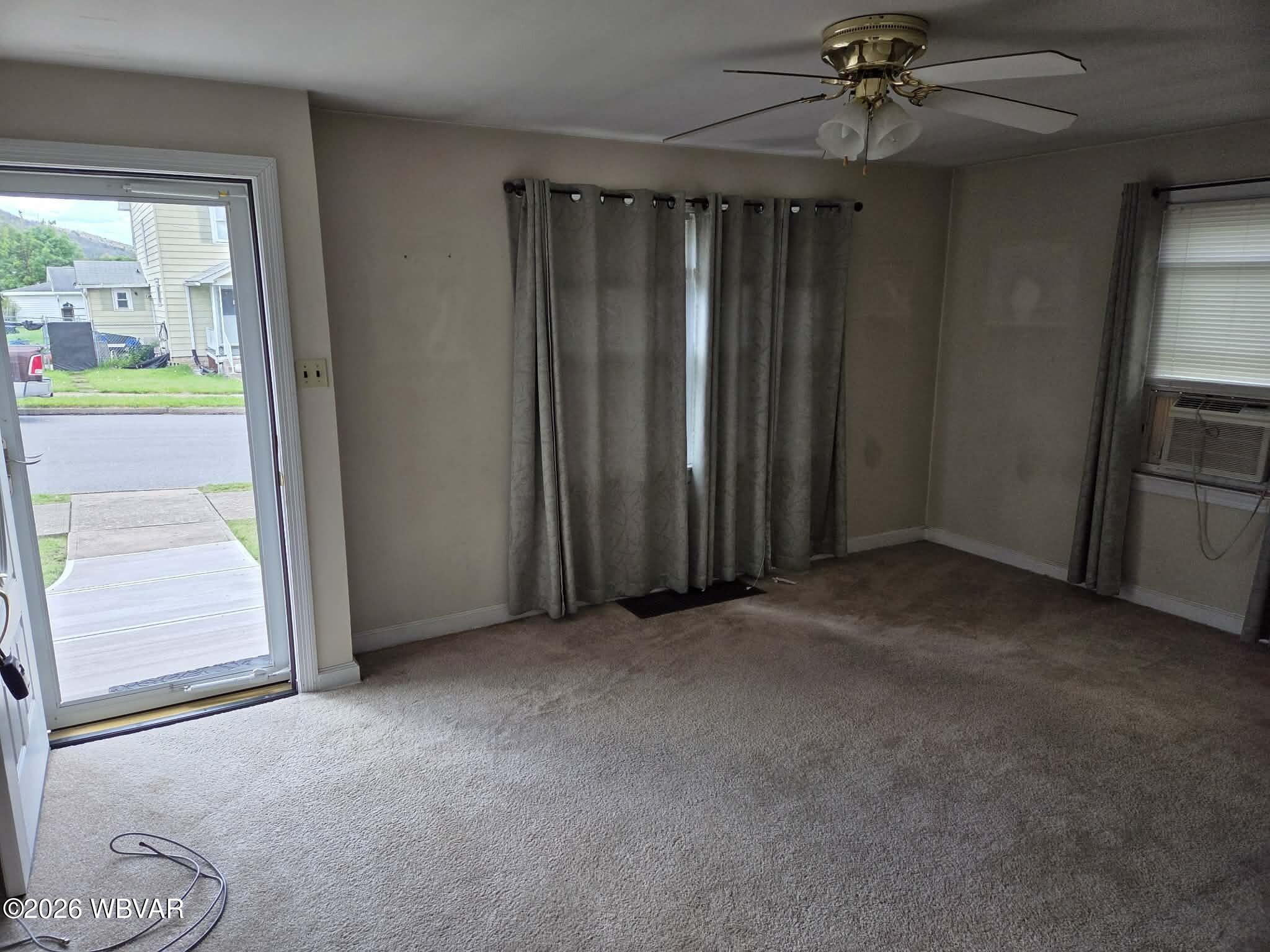 360 e mountain avenue
