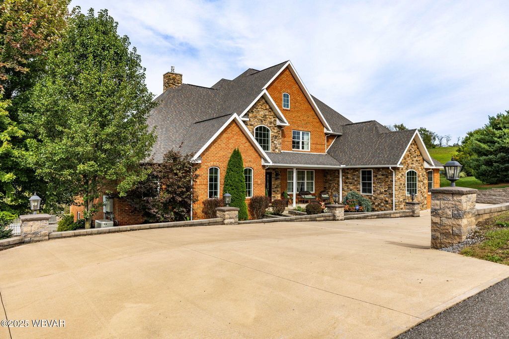 Photo of 163 WHISPERING LANE, Montoursville, PA 17754 (MLS # WB-102538)