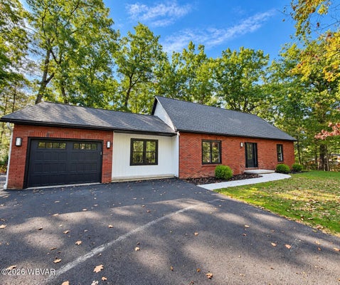 27 HEMLOCK DR, LOCK HAVEN, PA 17745 - Image de69fca852e0b3f69f48eae43df17726/2576174432