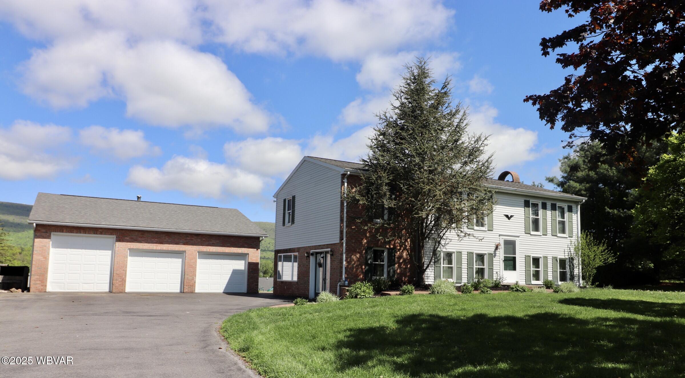 Montgomery, Pennsylvania 17752, United States, 3 Bedrooms Bedrooms, ,2 BathroomsBathrooms,Residential,Pending,125822 Montgomery, Pennsylvania 17752, United States, 3 Bedrooms Bedrooms, ,2 BathroomsBathrooms,Residential,Pending,125822