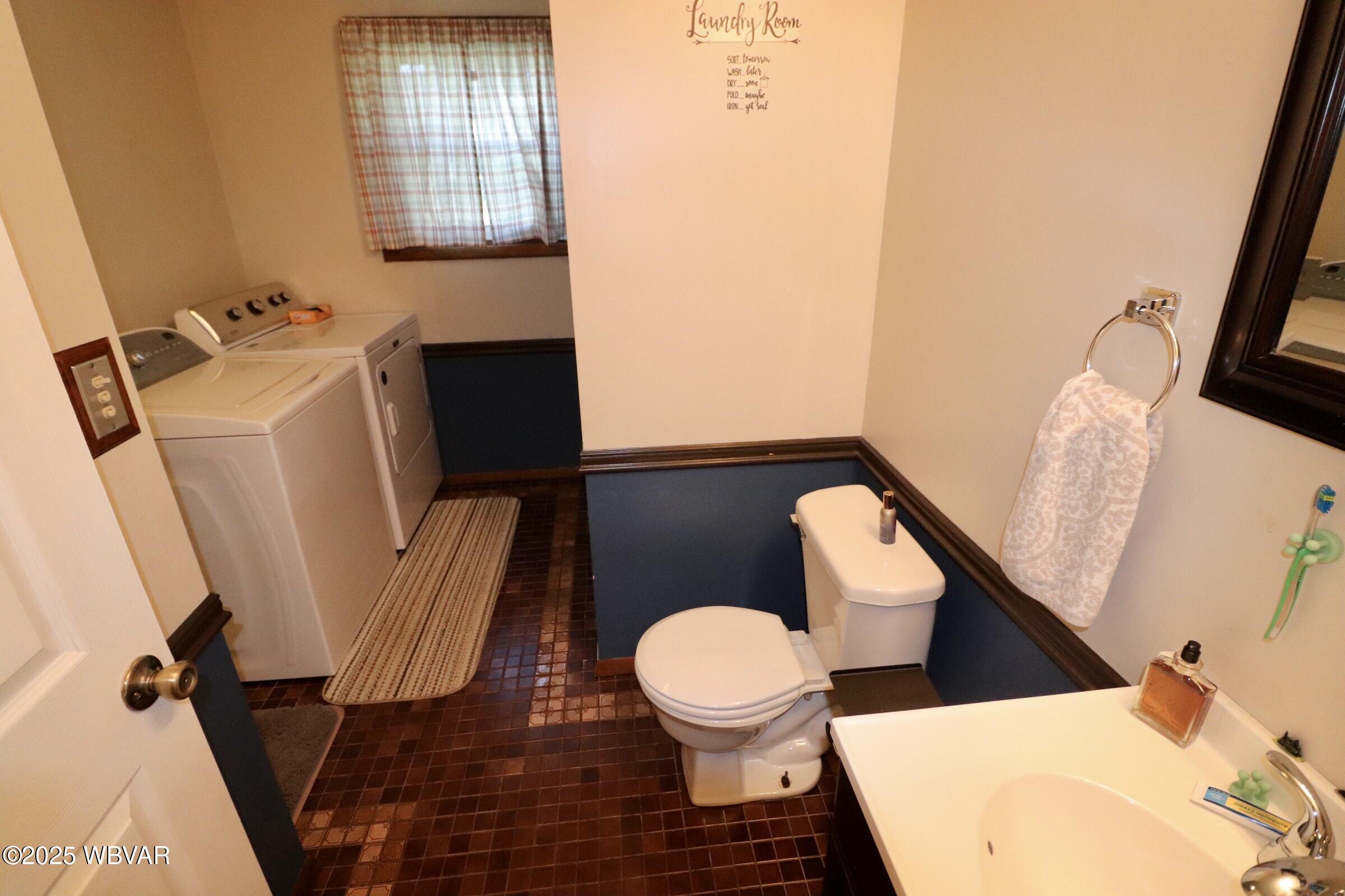 Montgomery, Pennsylvania 17752, United States, 3 Bedrooms Bedrooms, ,2 BathroomsBathrooms,Residential,Pending,125822