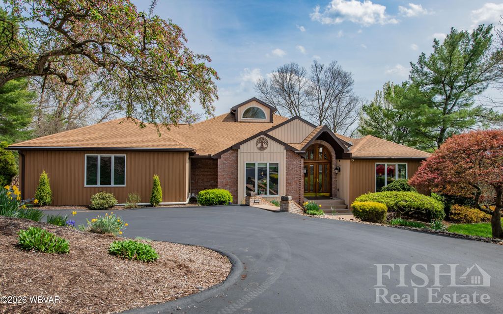 Photo of 3023 MOUNTAIN CRESCENT, Montoursville, PA 17754 (MLS # WB-103653)