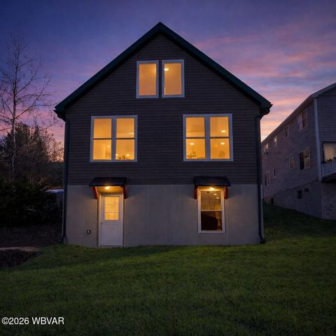 2227 RIVERSIDE DRIVE S. Williamsport PA 17702