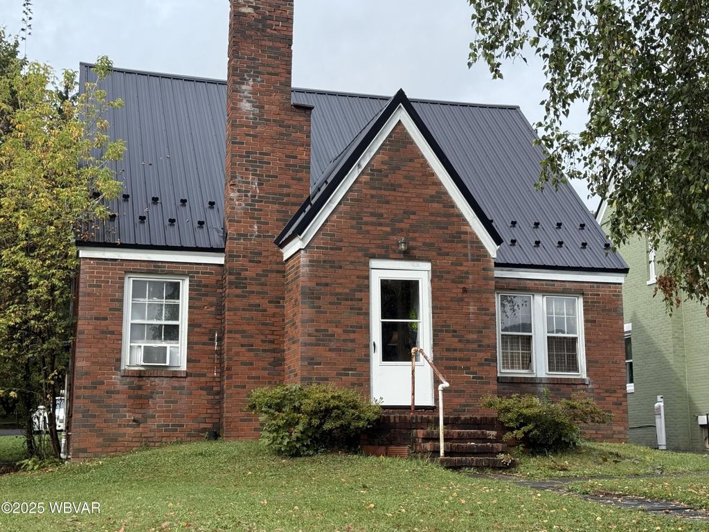 Photo of 208 WOODWARD AVENUE, Lock Haven, PA 17745 (MLS # WB-102506)