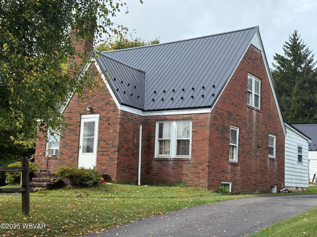 Photo of 208 WOODWARD AVENUE, Lock Haven, PA 17745 (MLS # WB-102506)