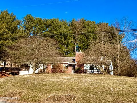 54 KINLEY ROAD Williamsport PA 17701