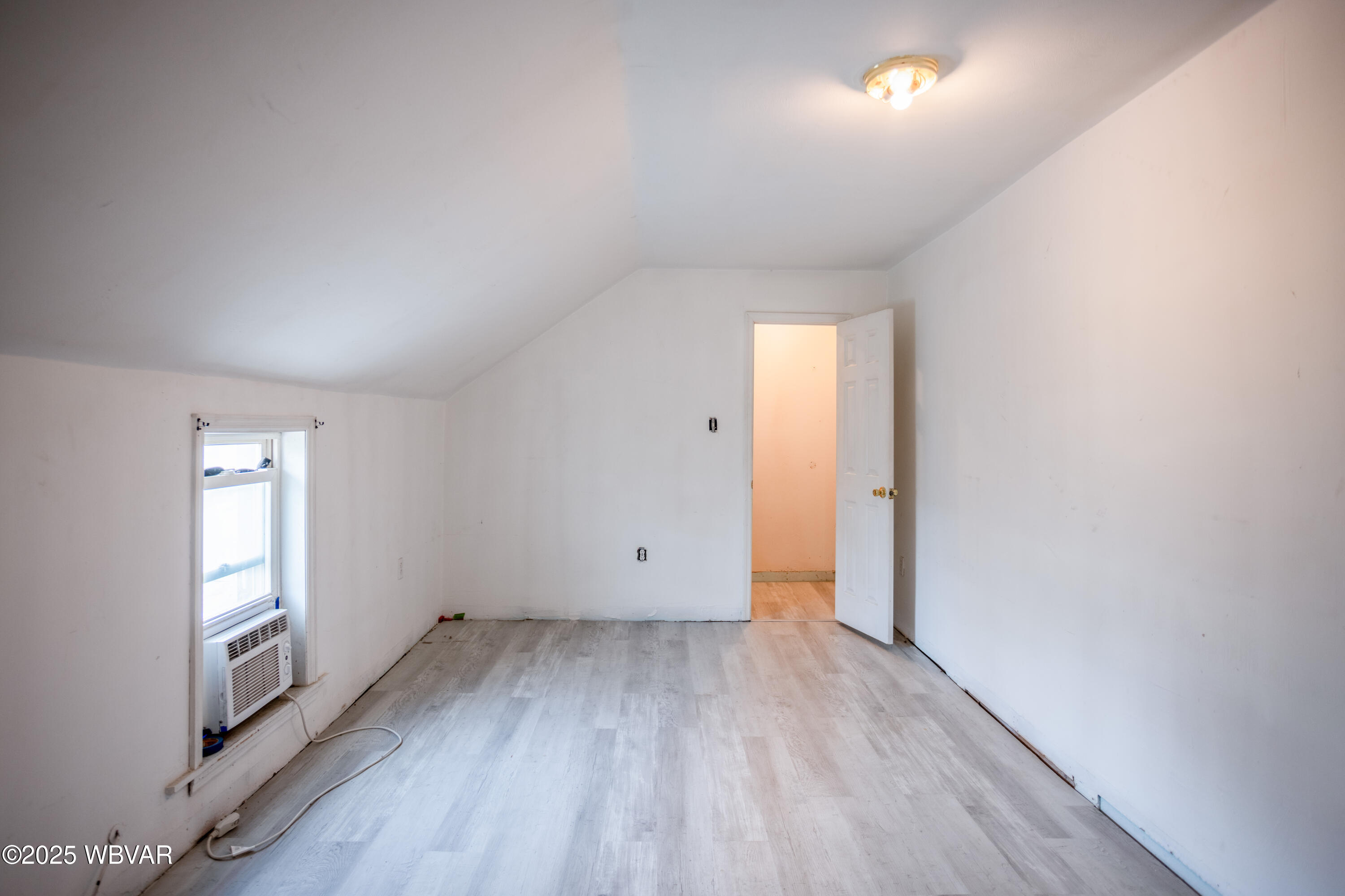 Williamsport, Pennsylvania 17701, United States, 3 Bedrooms Bedrooms, ,1 BathroomBathrooms,Residential,Pending,142050