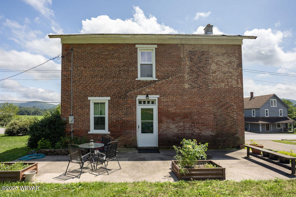 Loganton, Pennsylvania 17747, United States, 3 Bedrooms Bedrooms, ,1 BathroomBathrooms,Residential,Active,176640