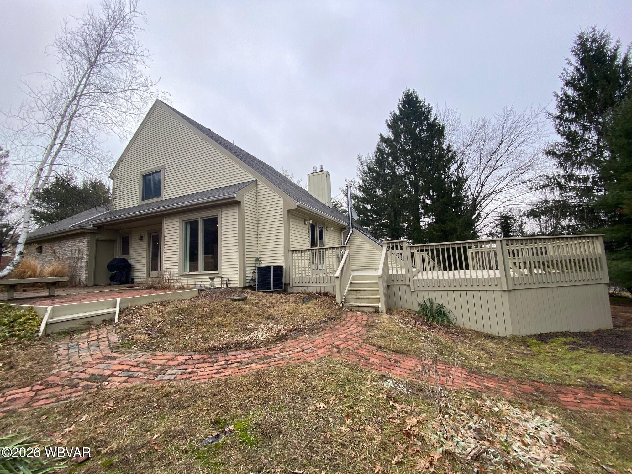 1273 E CARDINAL DRIVE