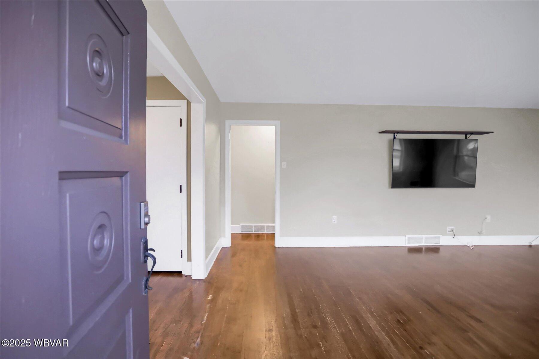 Properties 5 1331 MORGAN AVENUE