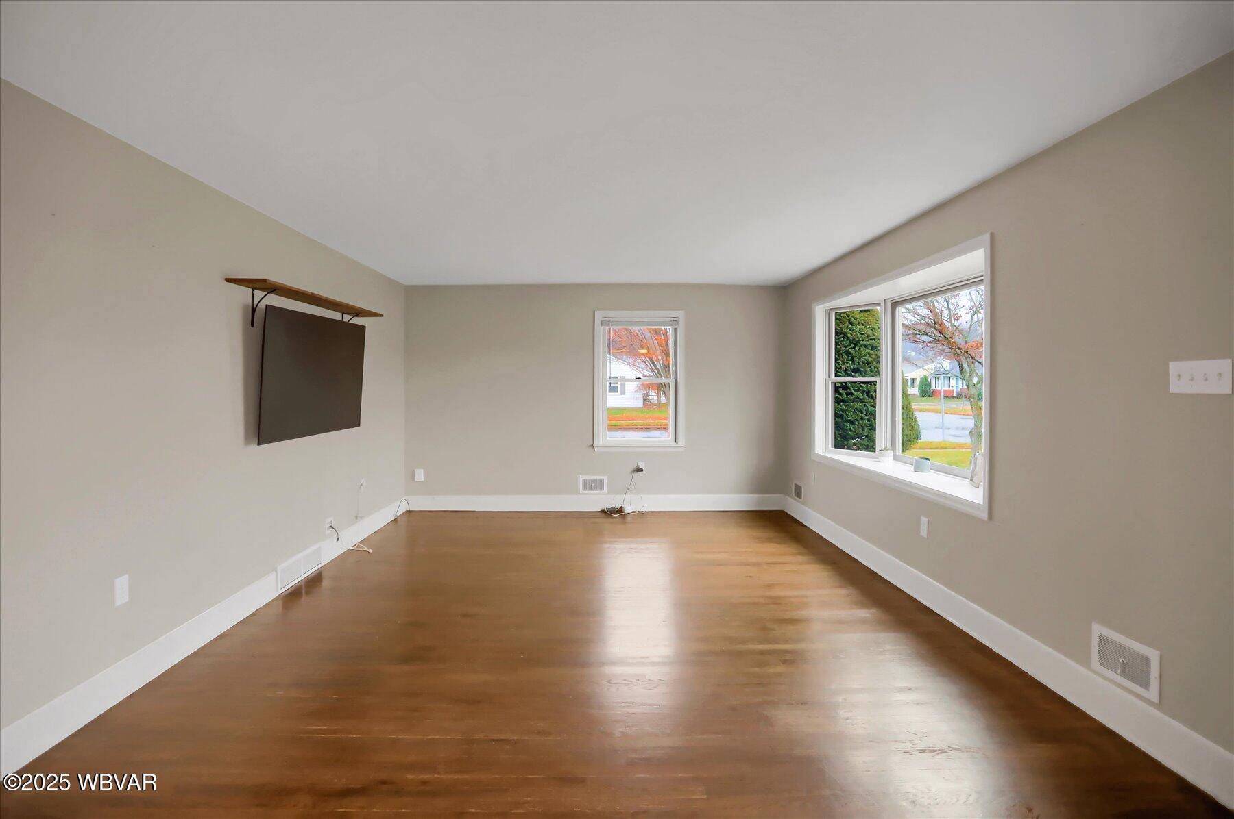 Properties 6 1331 MORGAN AVENUE