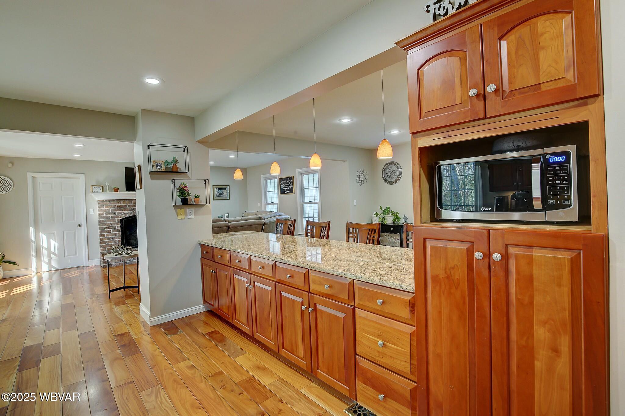 Lewisburg, Pennsylvania 17837, United States, 5 Bedrooms Bedrooms, ,4 BathroomsBathrooms,Residential,Contingent,108746