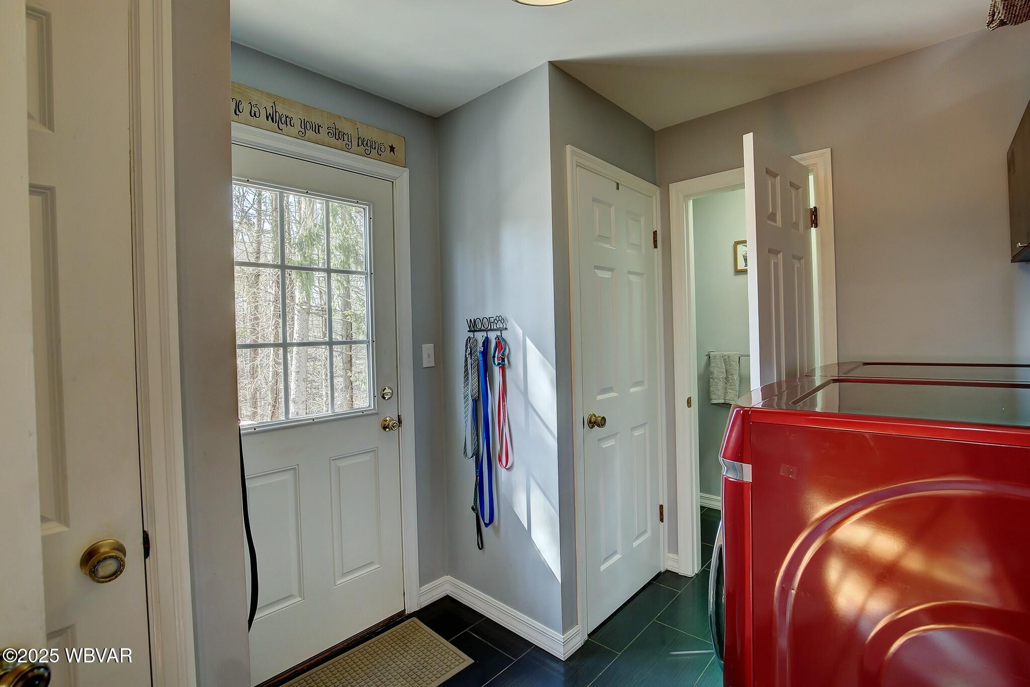 Lewisburg, Pennsylvania 17837, United States, 5 Bedrooms Bedrooms, ,4 BathroomsBathrooms,Residential,Contingent,108746