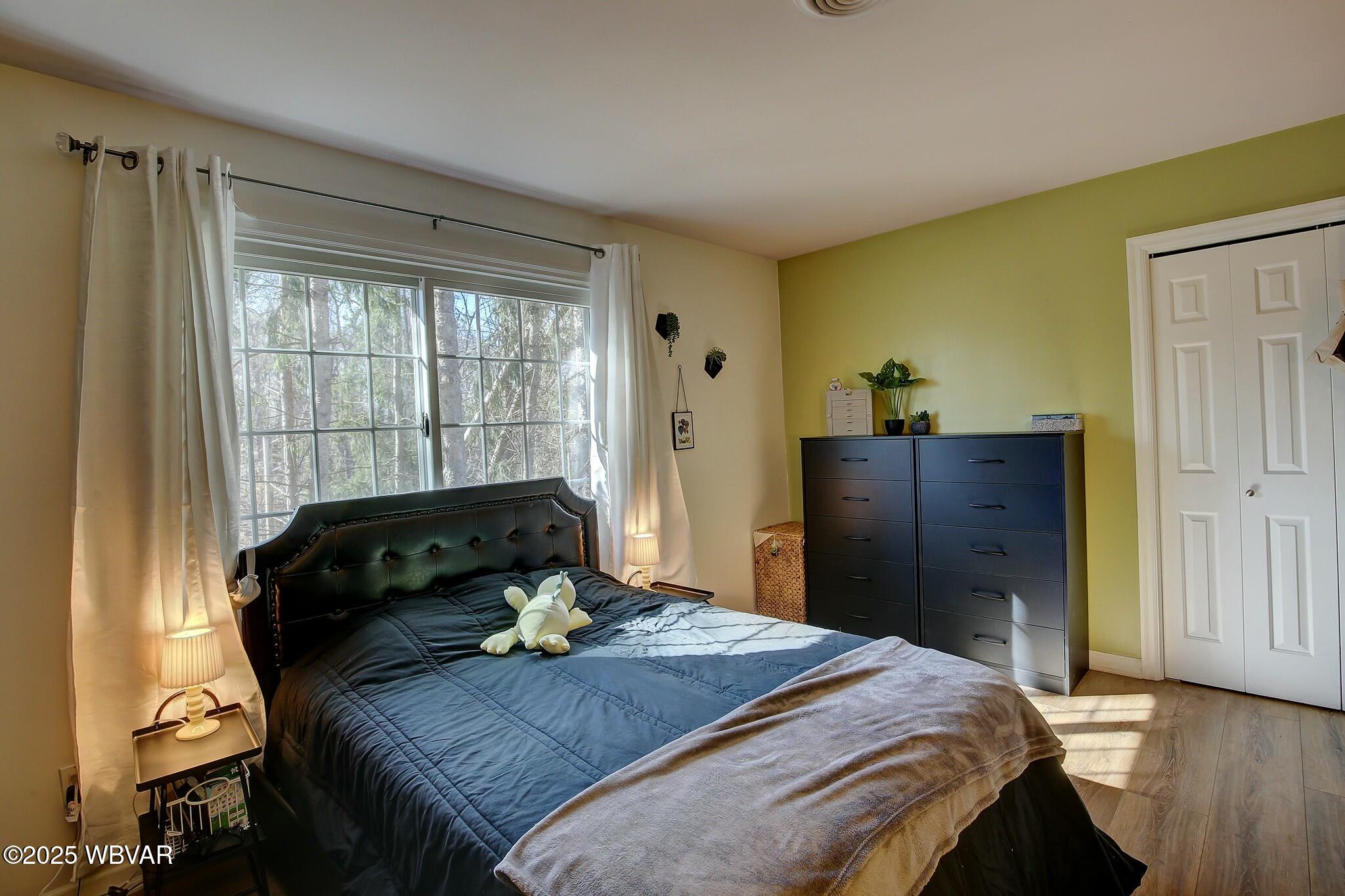 Lewisburg, Pennsylvania 17837, United States, 5 Bedrooms Bedrooms, ,4 BathroomsBathrooms,Residential,Contingent,108746