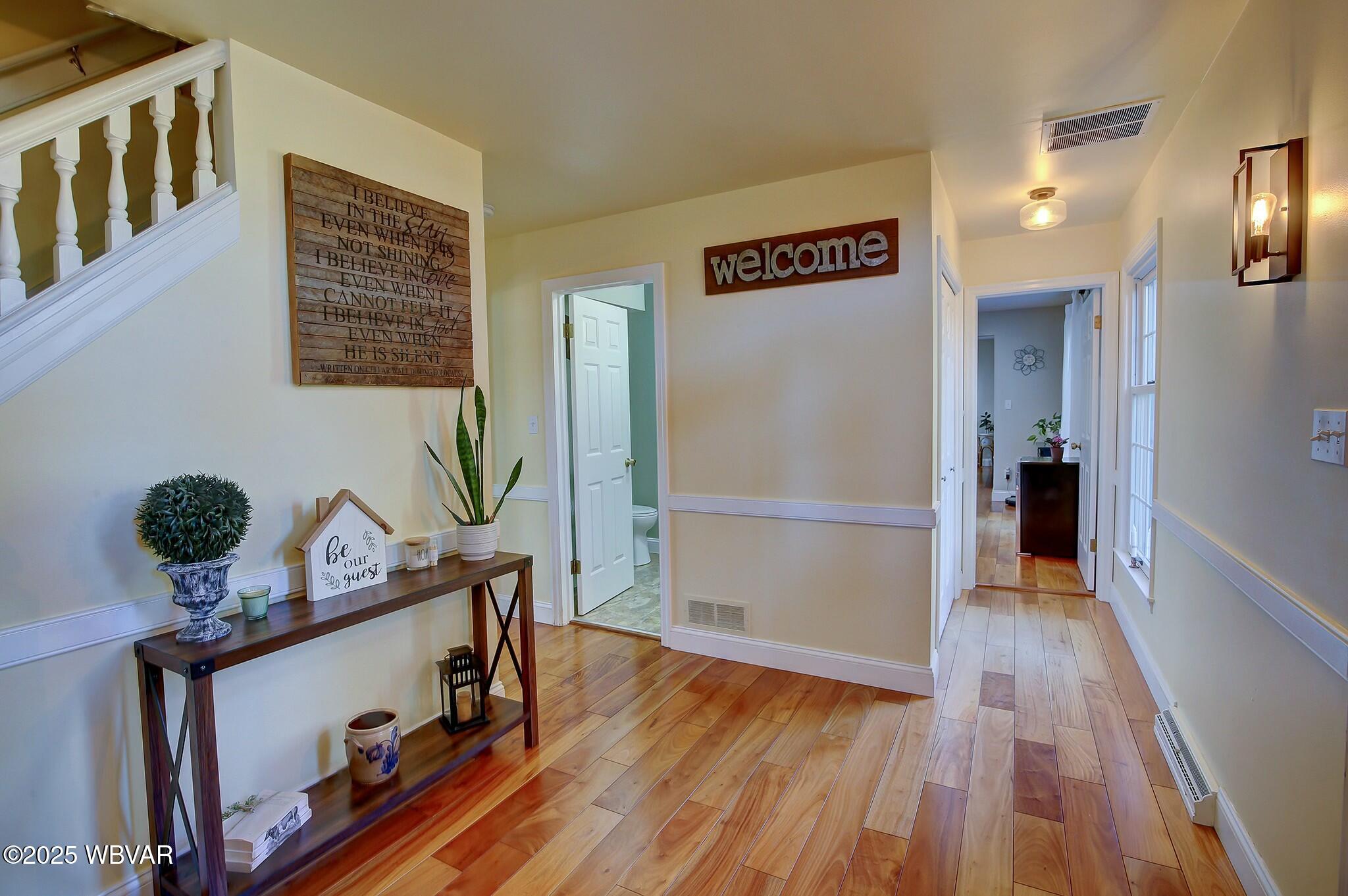 Lewisburg, Pennsylvania 17837, United States, 5 Bedrooms Bedrooms, ,4 BathroomsBathrooms,Residential,Contingent,108746