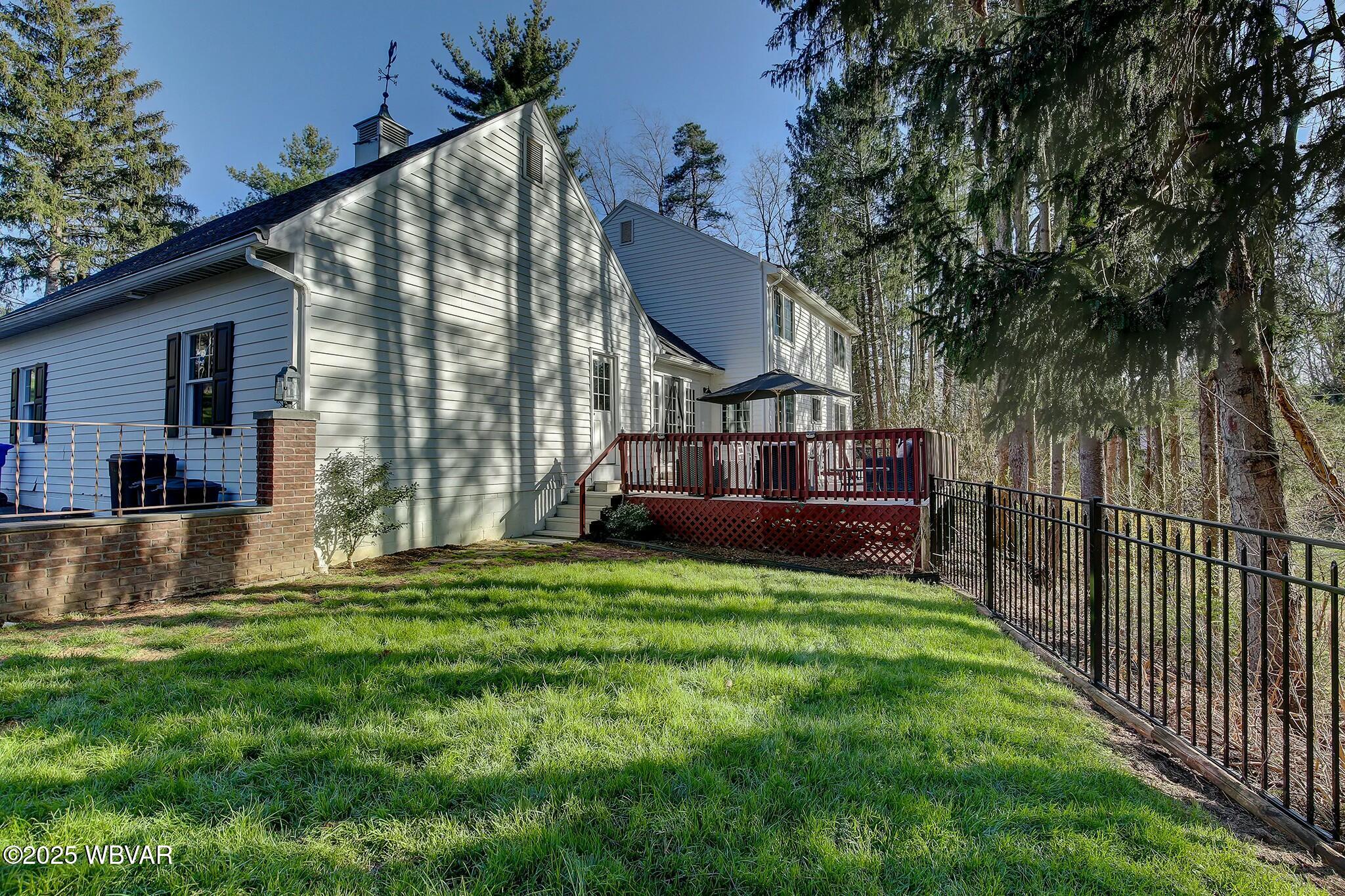 Lewisburg, Pennsylvania 17837, United States, 5 Bedrooms Bedrooms, ,4 BathroomsBathrooms,Residential,Contingent,108746