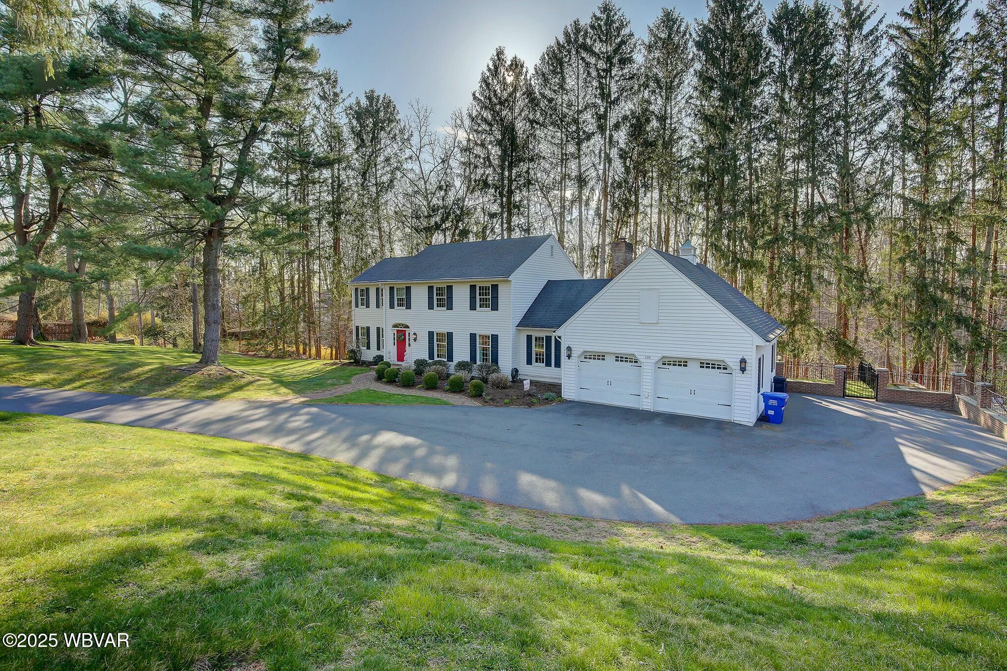 Lewisburg, Pennsylvania 17837, United States, 5 Bedrooms Bedrooms, ,4 BathroomsBathrooms,Residential,Contingent,108746