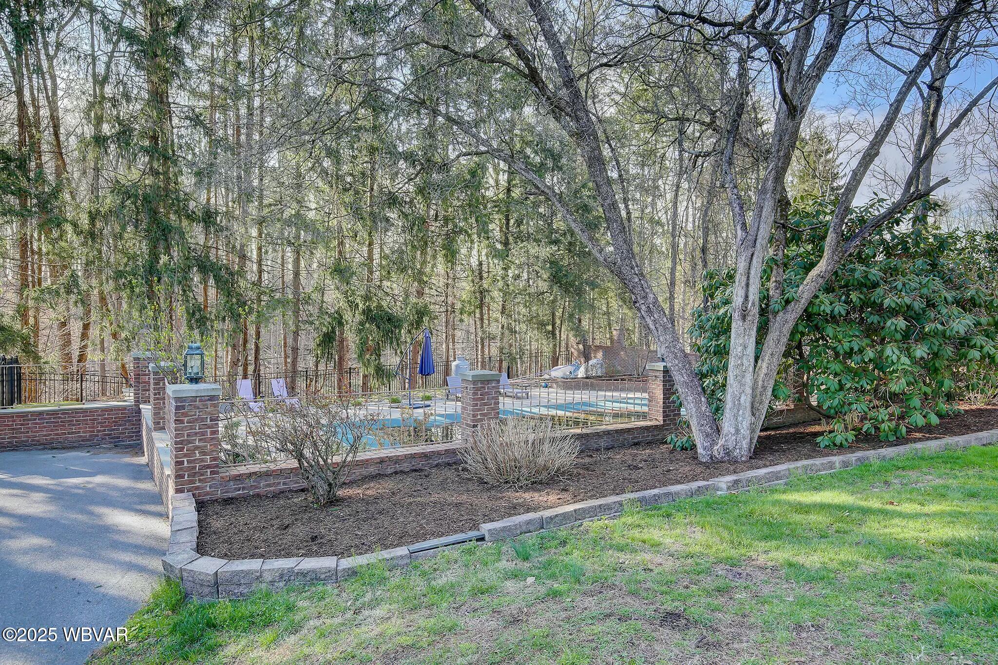 Lewisburg, Pennsylvania 17837, United States, 5 Bedrooms Bedrooms, ,4 BathroomsBathrooms,Residential,Contingent,108746