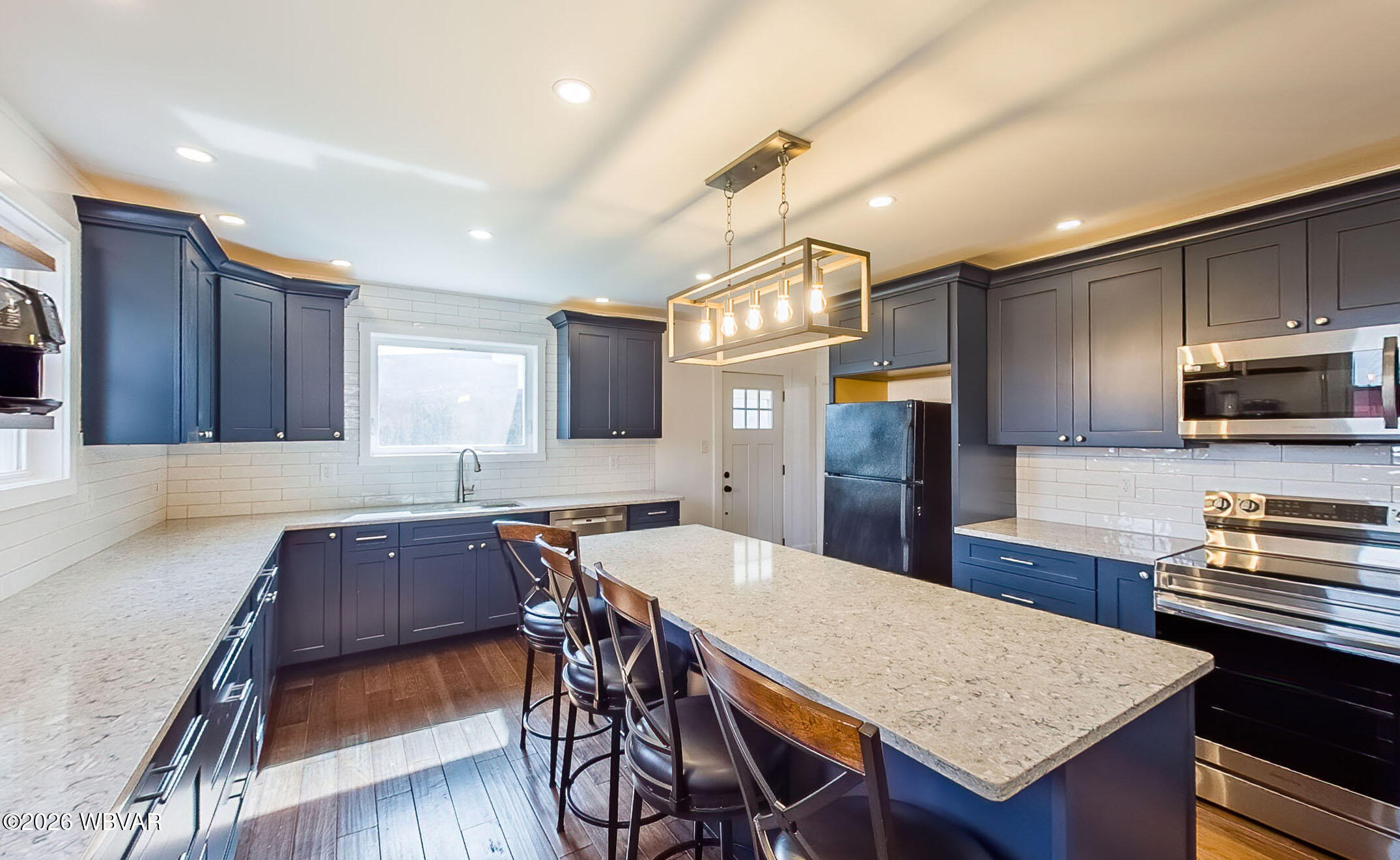 Properties 5 648 main-mifflin road