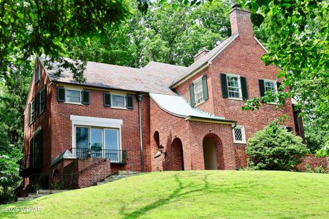 Properties 39 1601 JAMES ROAD Williamsport PA 17701