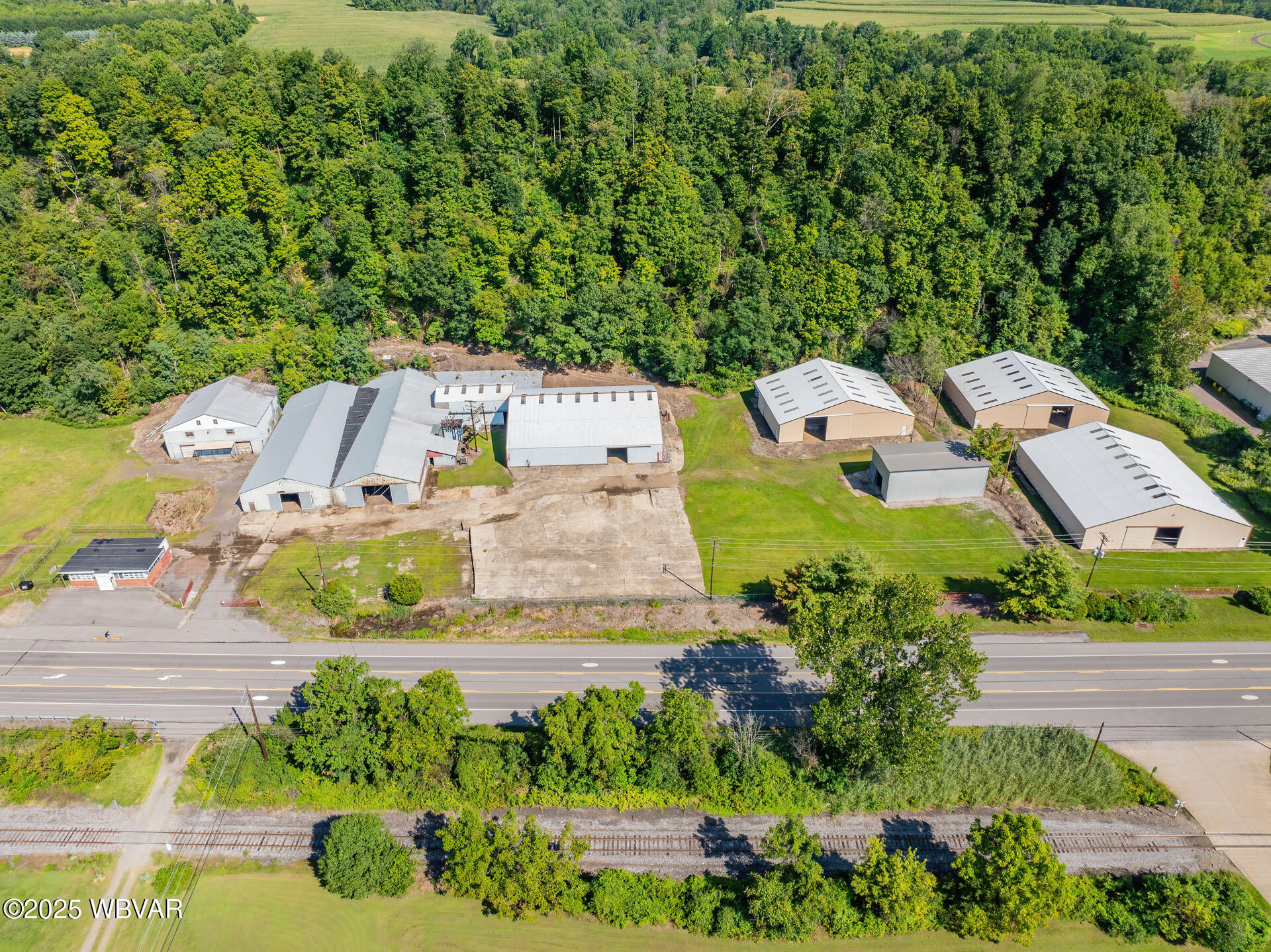 3825 COLUMBIA BOULEVARD