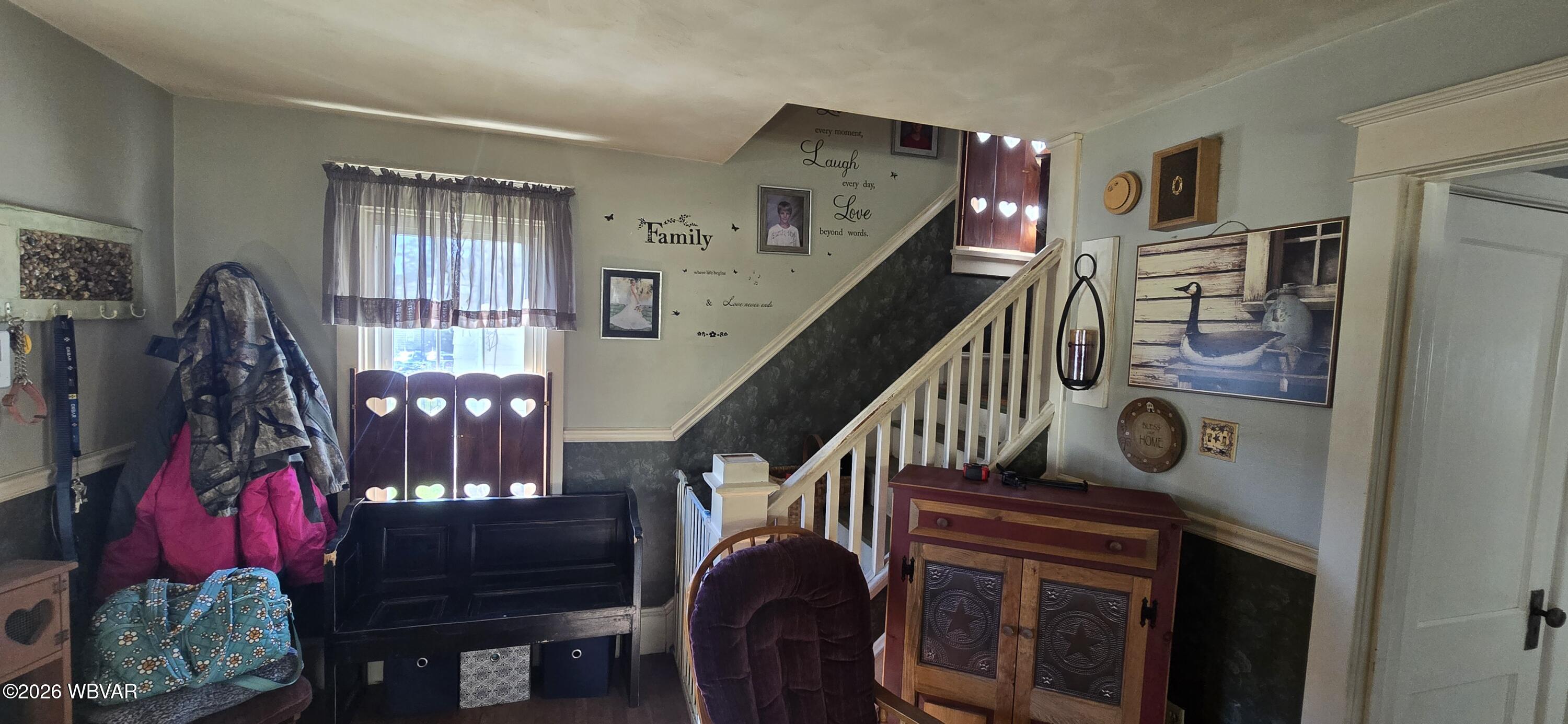 Properties 4 2356 FAIRVIEW TERRACE
