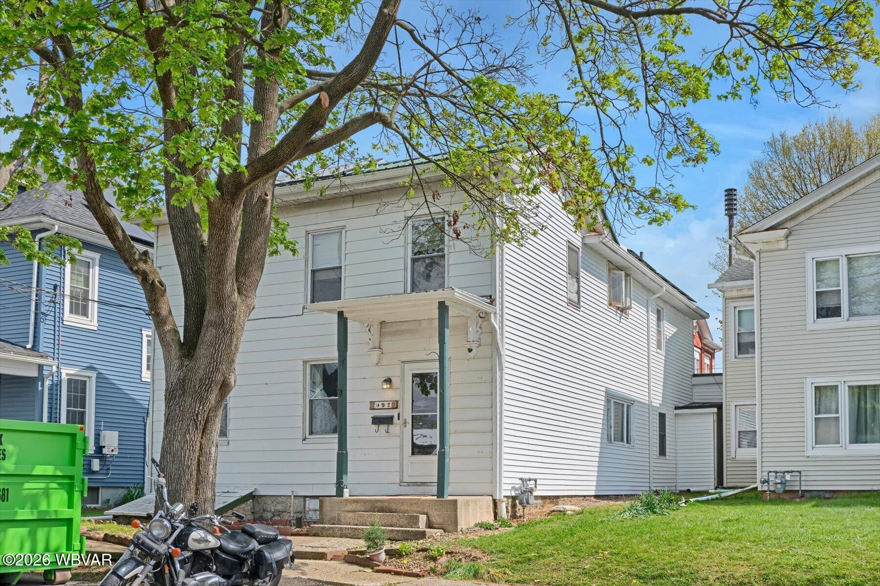 Properties 3 992 ASH STREET