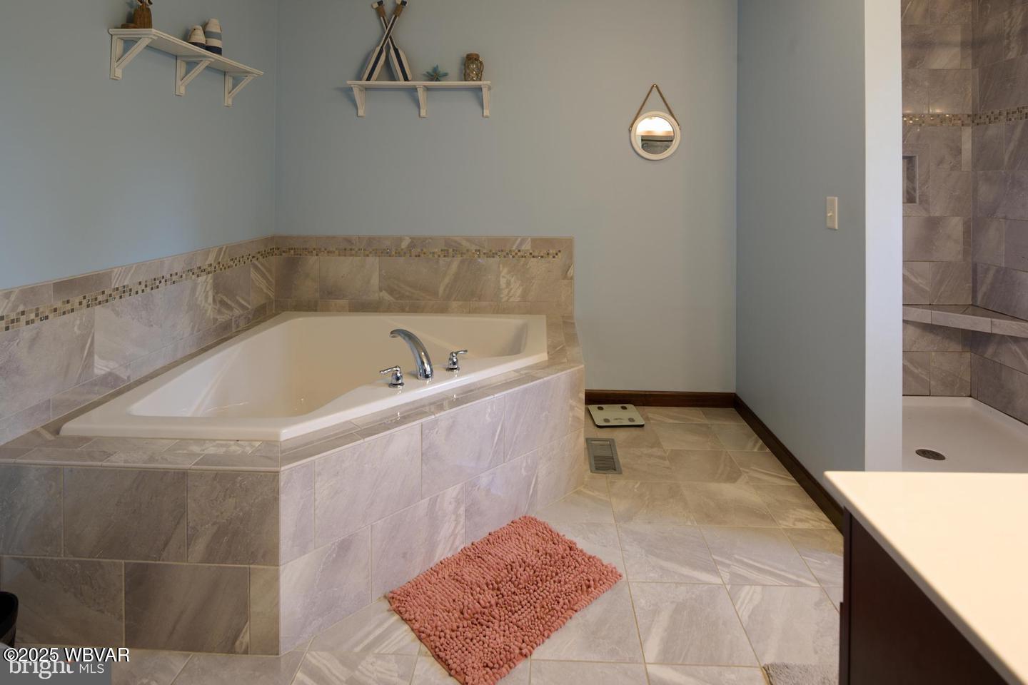 Mill Hall, Pennsylvania 17751, United States, 4 Bedrooms Bedrooms, ,3 BathroomsBathrooms,Residential,Active,213548