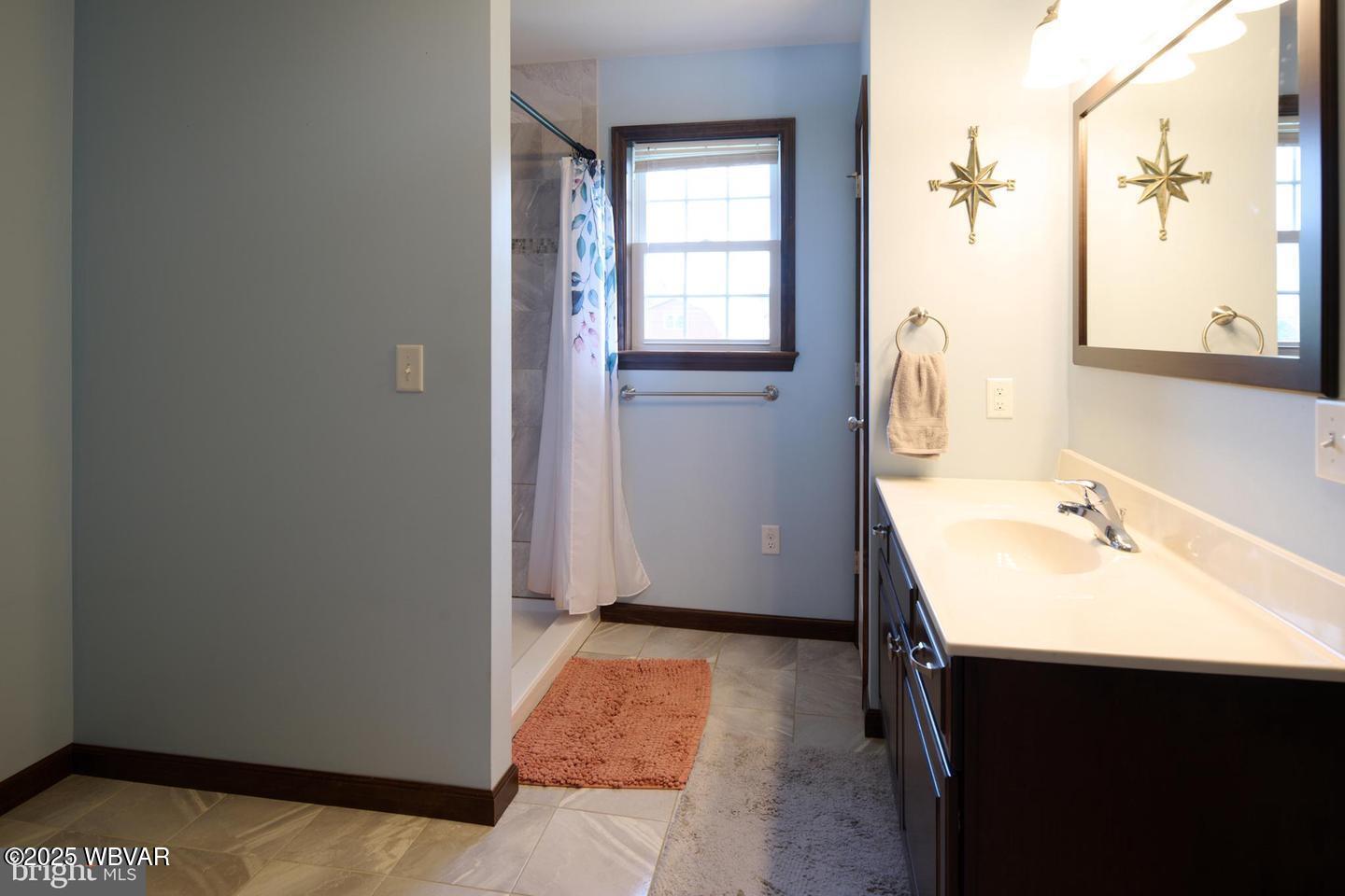 Mill Hall, Pennsylvania 17751, United States, 4 Bedrooms Bedrooms, ,3 BathroomsBathrooms,Residential,Active,213548