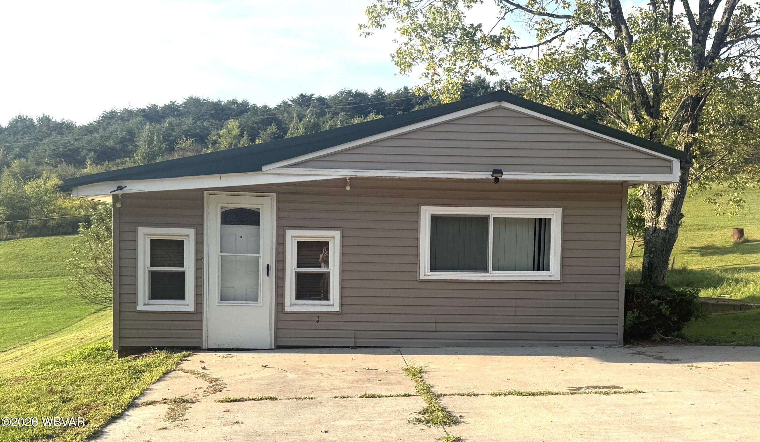 157 oak hollow road