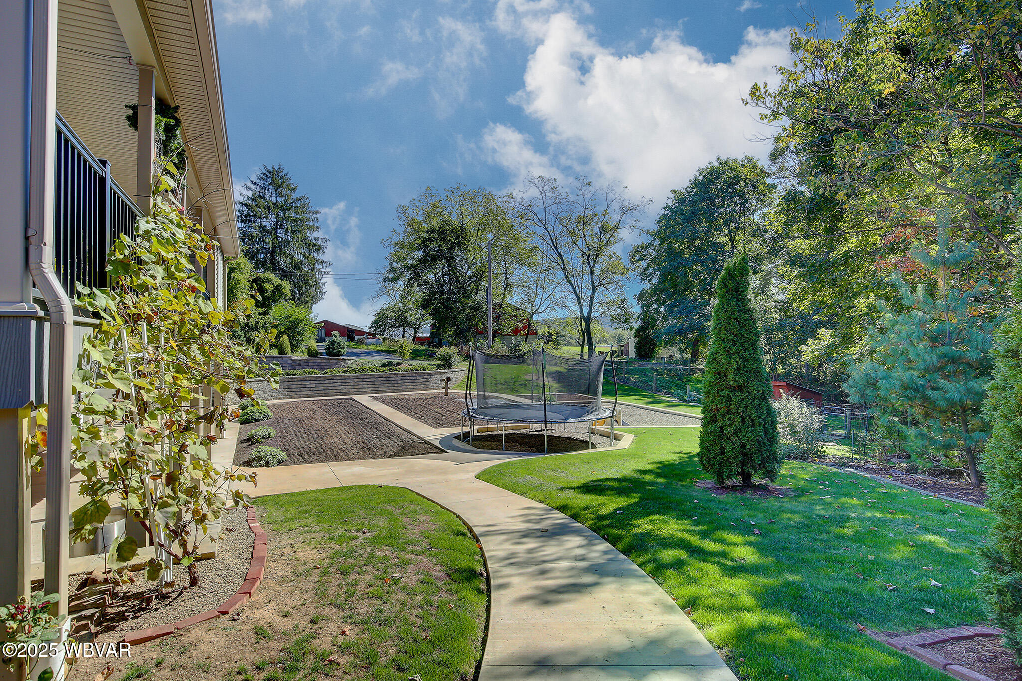 Loganton, Pennsylvania 17747, United States, 6 Bedrooms Bedrooms, ,3 BathroomsBathrooms,Residential,Active,224122