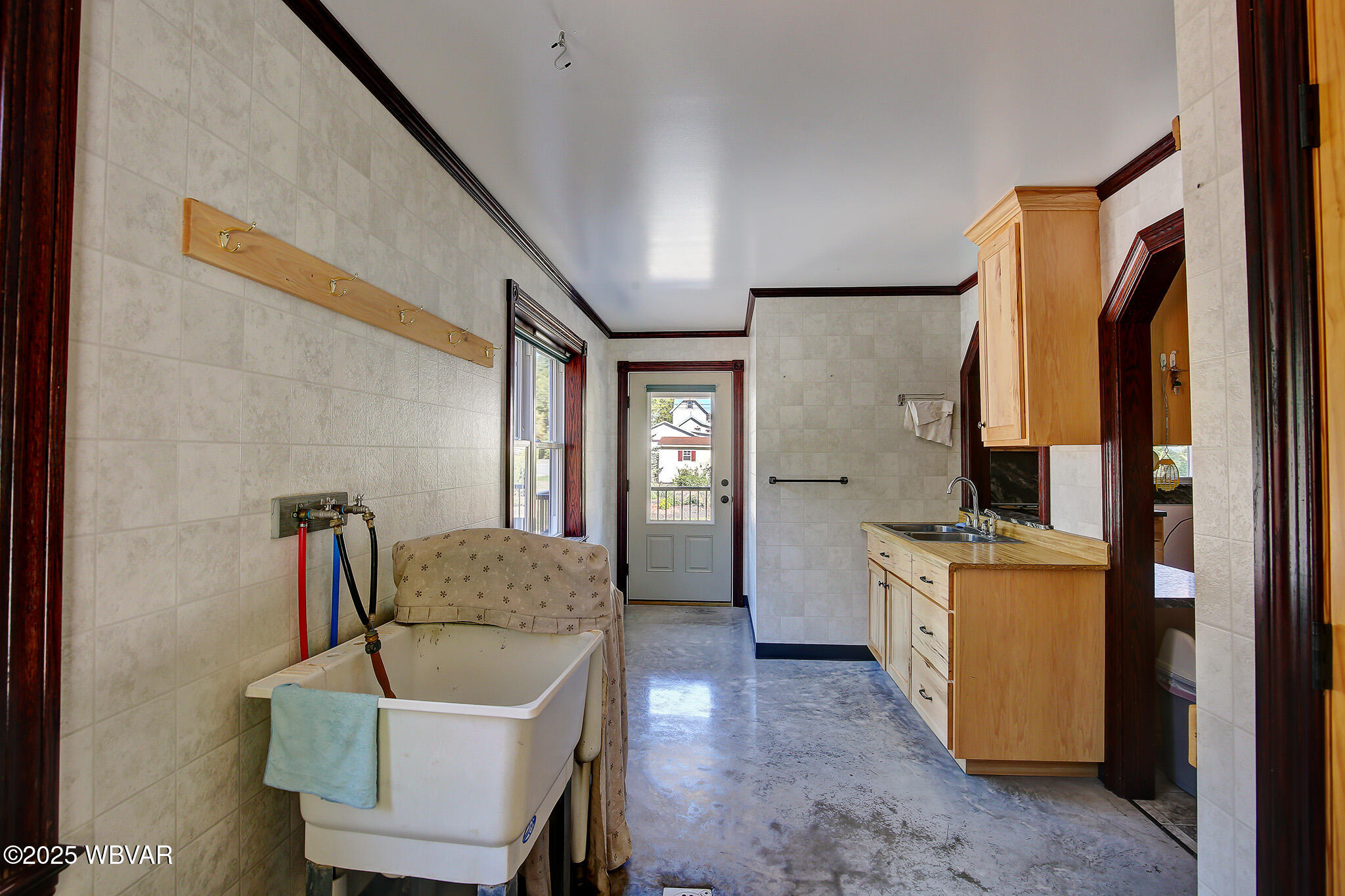 Loganton, Pennsylvania 17747, United States, 6 Bedrooms Bedrooms, ,3 BathroomsBathrooms,Residential,Active,224122