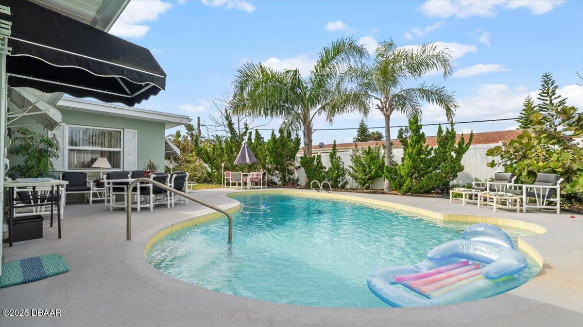 4 Water Oak Circle