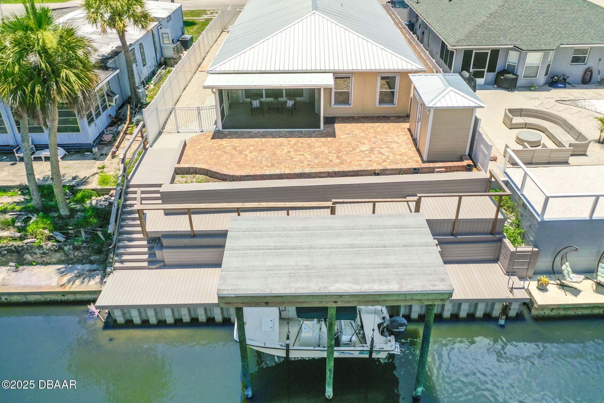 139 Douglas Street