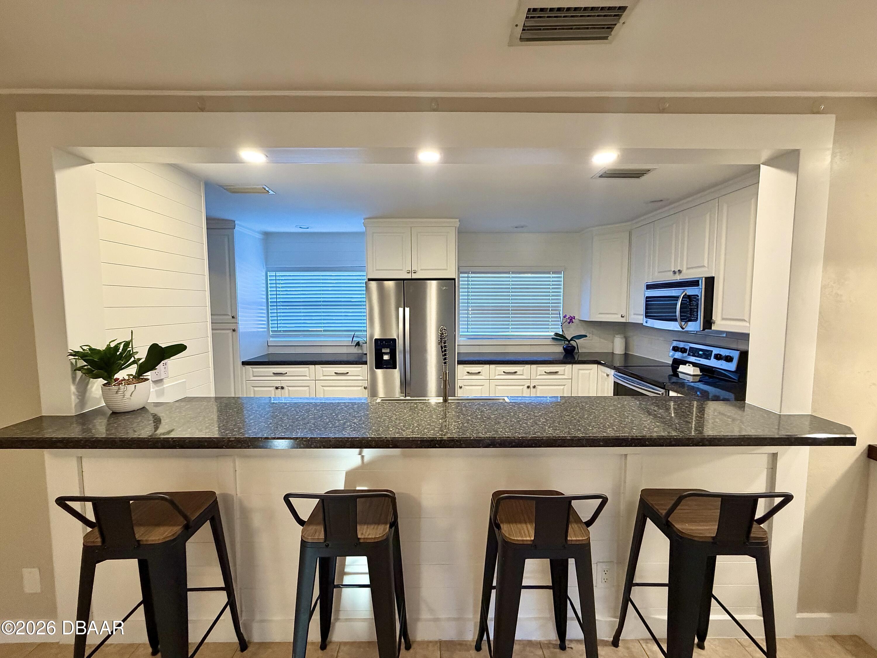 5751 Sweetwater Boulevard