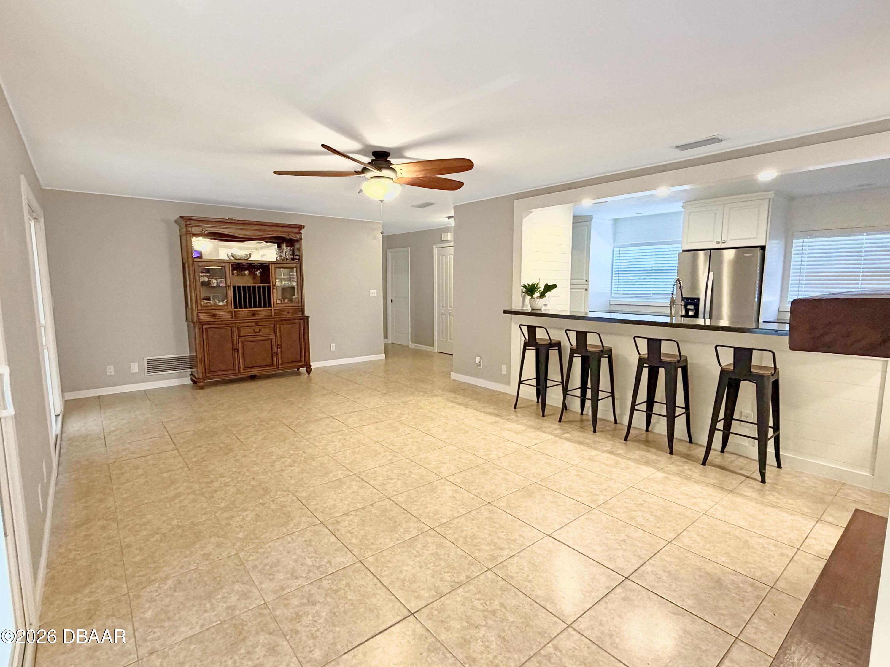 5751 Sweetwater Boulevard