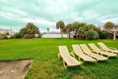 A home in Daytona Beach