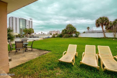 A home in Daytona Beach