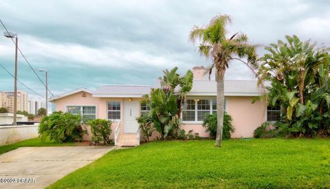 A home in Daytona Beach