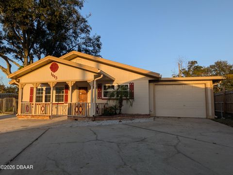 1613 Ridge Avenue Holly Hill FL 32117