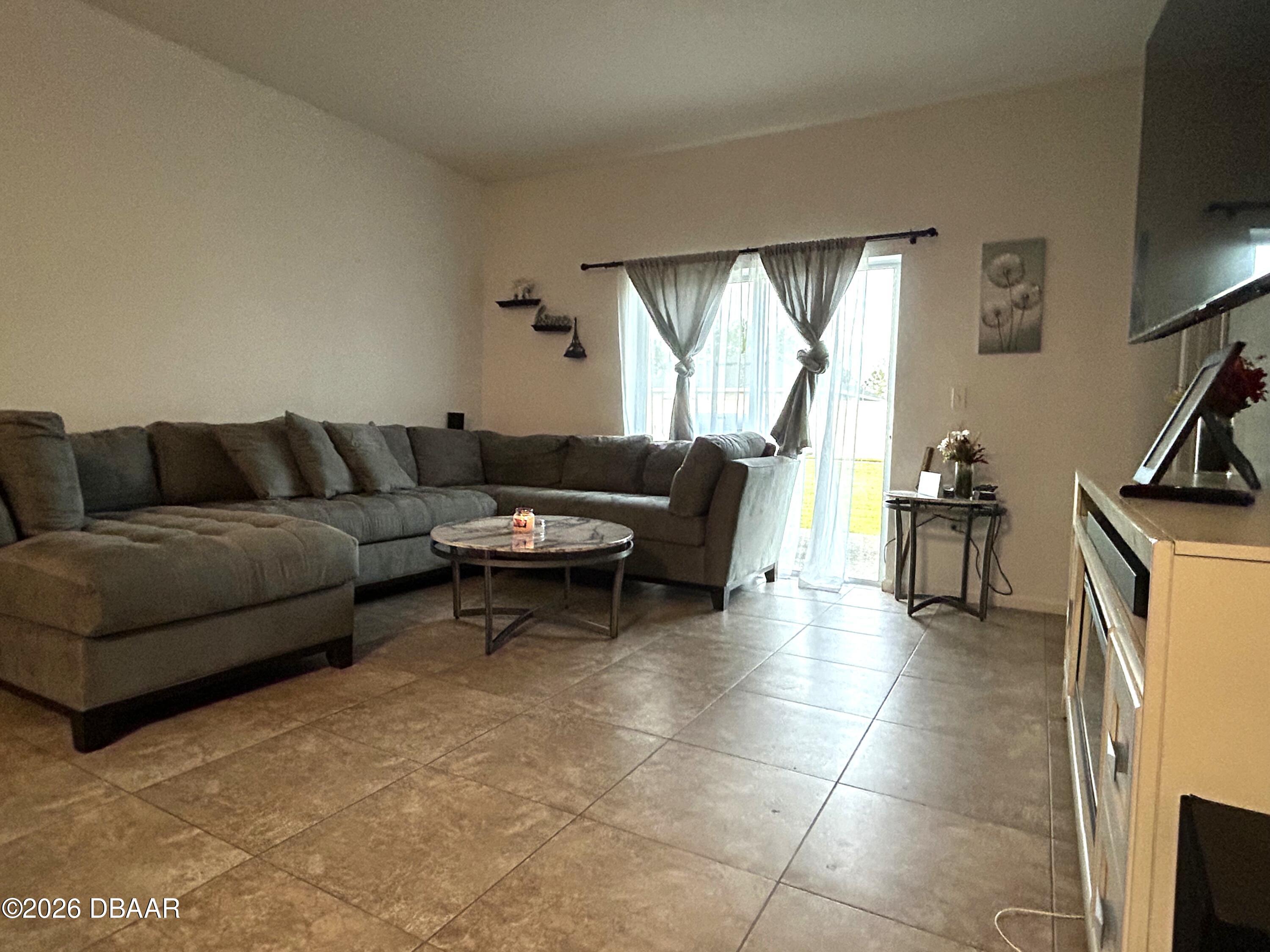 5325 Coquina Shores Lane
