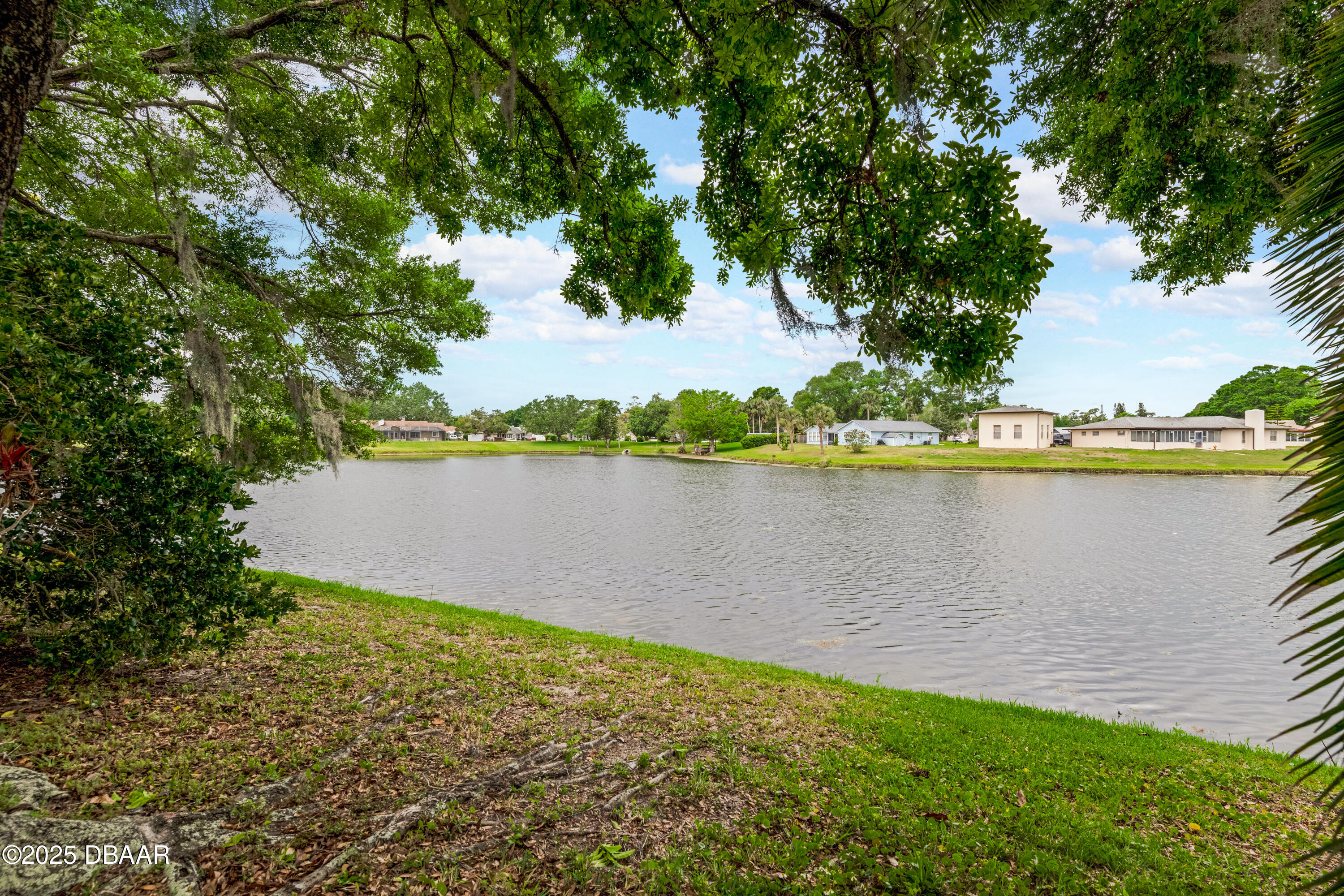 757 HUNT CLUB Trail