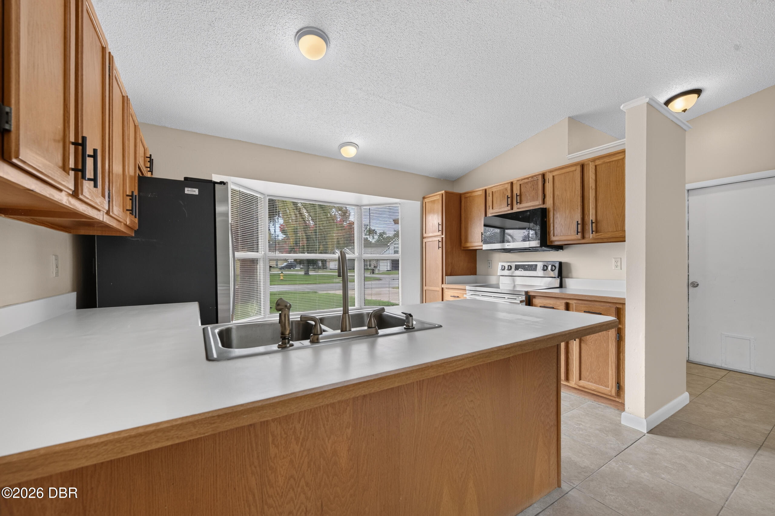 1633 Woodmar Drive